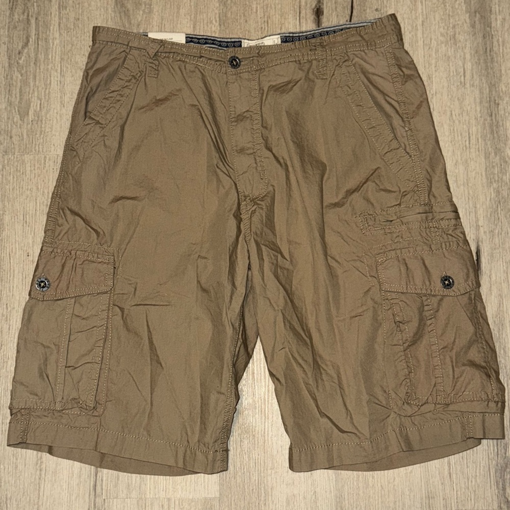 Free Planet Men's Brown Cargo Shorts